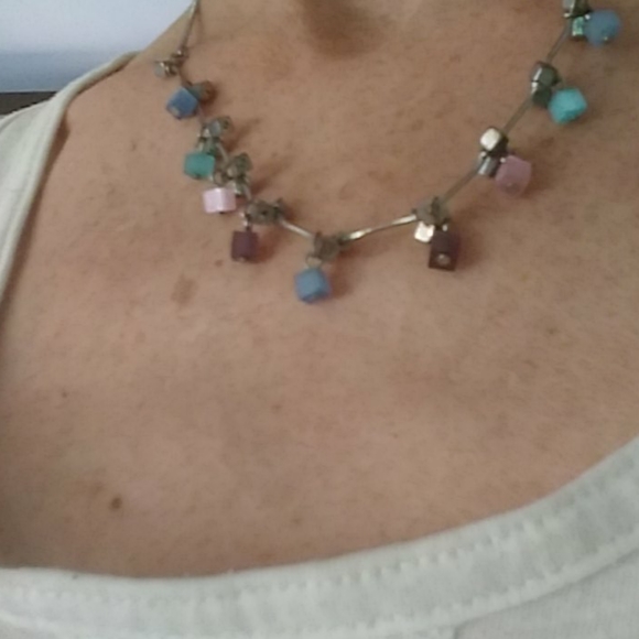 Pretty Lia Sophia silver necklace - Picture 2 of 8